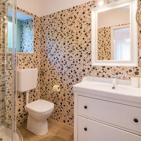 بيت للعطل House In With Air Conditioning, Wifi, Dishwasher 4791-1 فربنيك