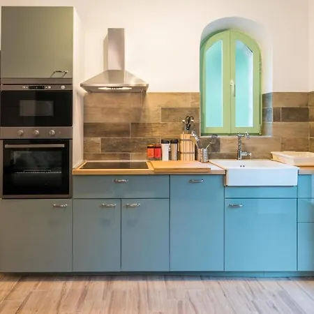 펜션 House In With Air Conditioning, Wifi, Dishwasher 4791-1 *